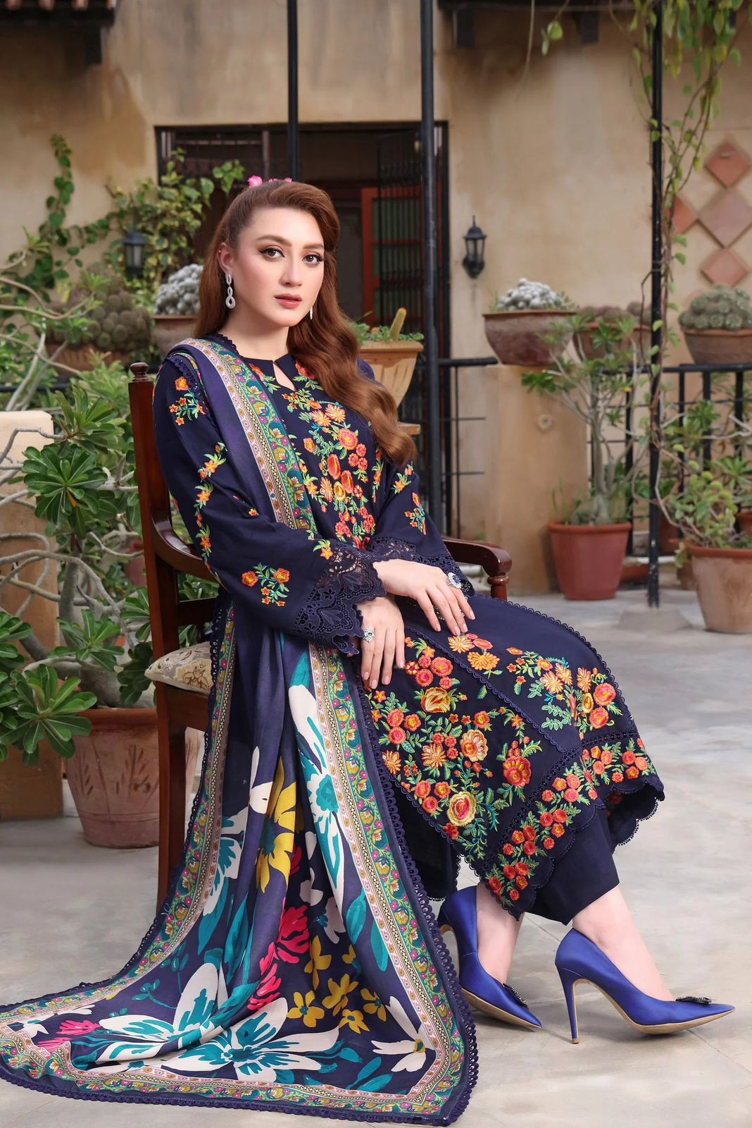 Embroidered Dhanak 3-Piece Suit (Winter Wear)