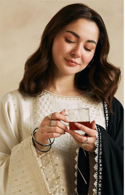 Heavy Embroidered Dhanak Suit with Matching Embroidered Shawl