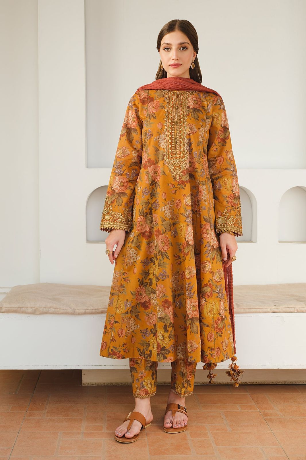 Digital Print Khaddar 3-Piece Suit