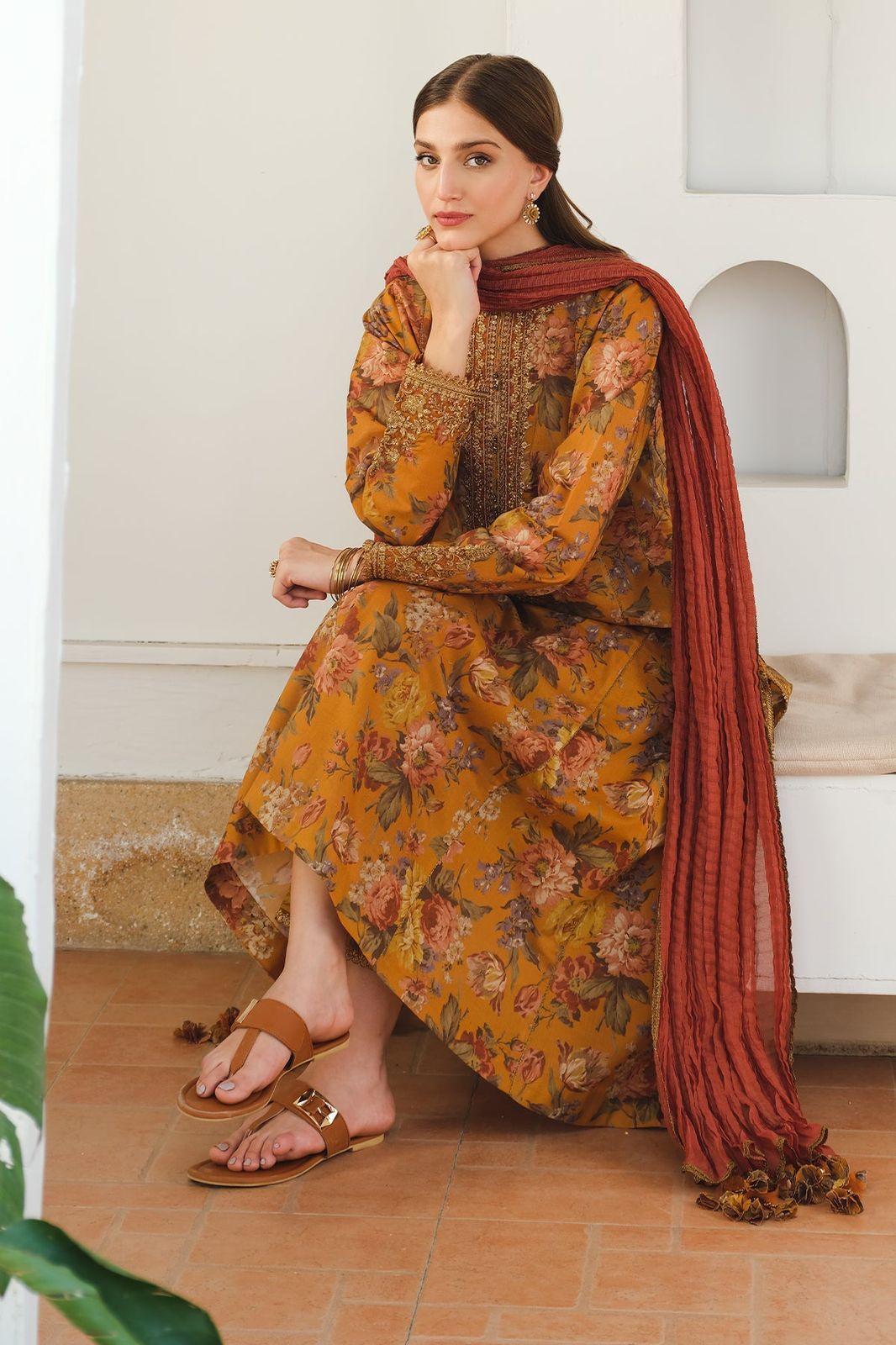 Digital Print Khaddar 3-Piece Suit