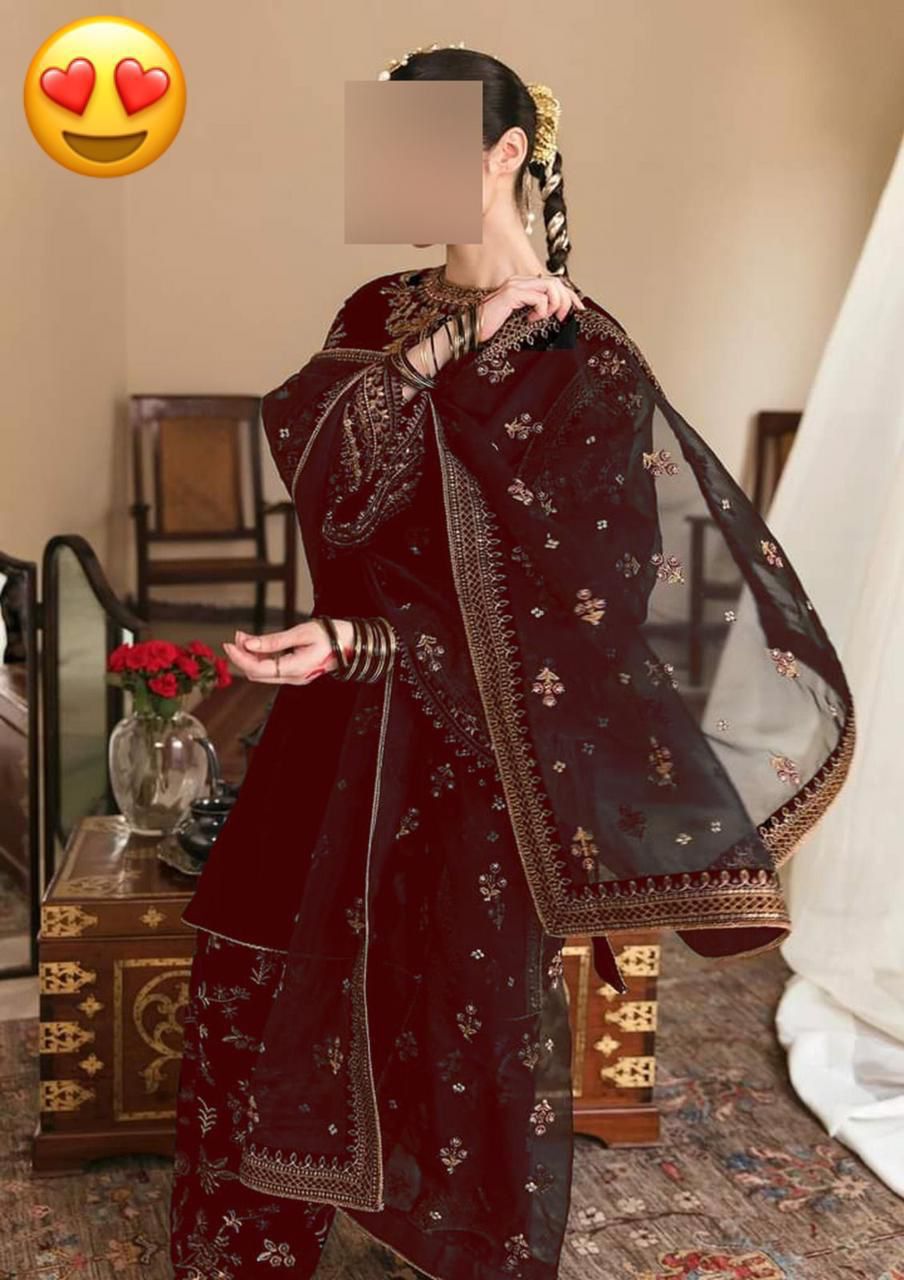 BAROQUE Inspired Luxury Velvet Suit: Heavy Hand-Worked Zari & Sequence Ensemble
