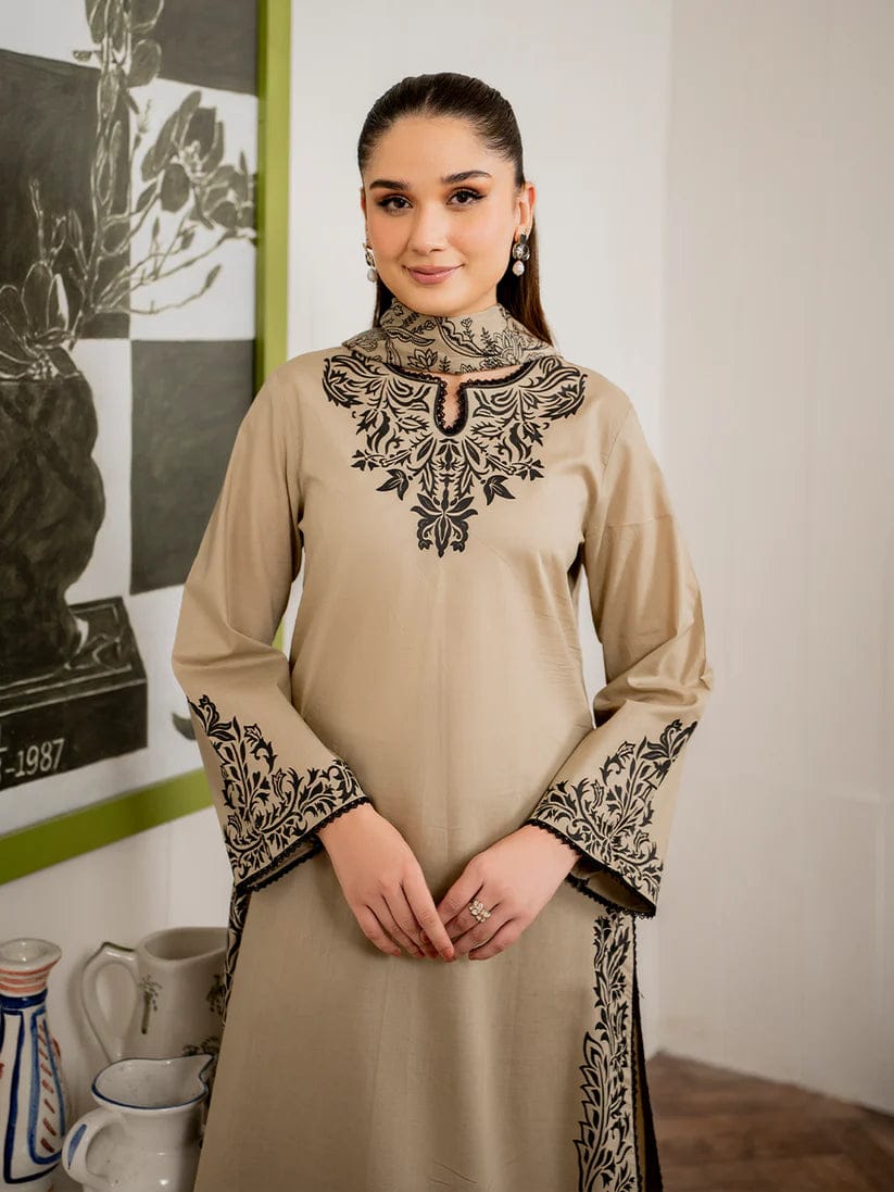 Premium Dhanak 3-Piece Embroidered Suit